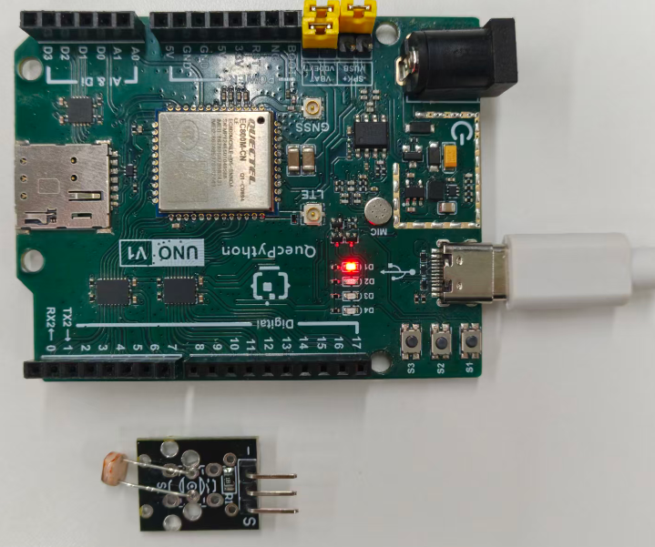 初学者视角体验：【EC800X Duino 开发板】传感器体验-光照传感器